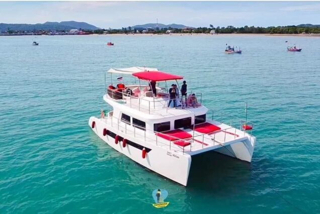 Private Yatch